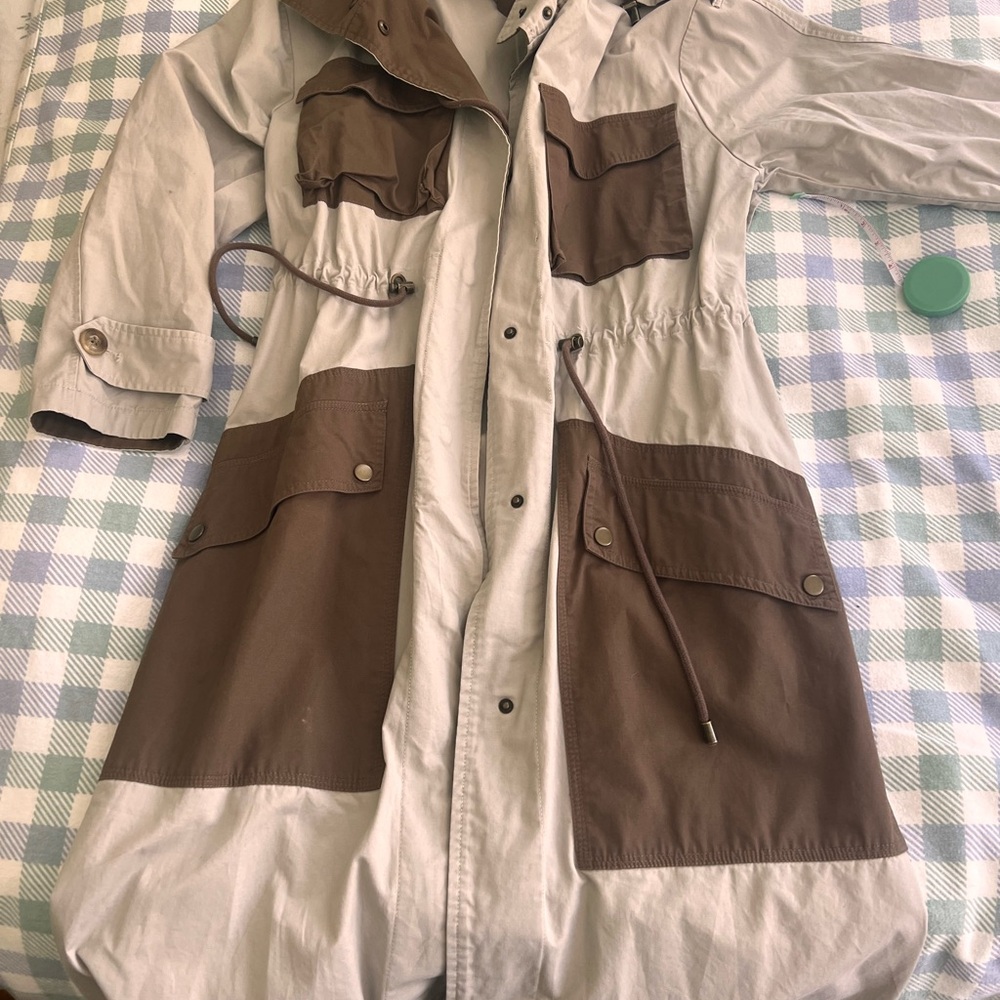 BB Dakota Trench